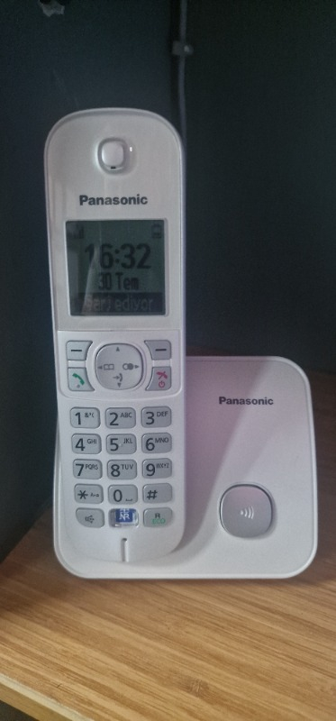 Panasonic KX-TG6811 Telsiz Telefon - Gri