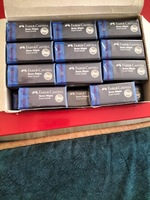 Faber-Castell No:24 Orta Boy Mavi Sınav Silgisi 24'lü