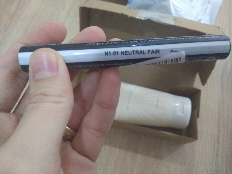Avon Ideal Flawless Stick Concealer Kapatıcı Fair