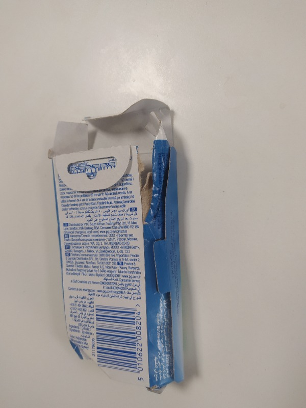 Oral-B Süper Diş İpi - Diş Teli ve Köprü Temizliği İçin Sert Uçlu, Süngerimsi ve Normal İp, 50 Adet