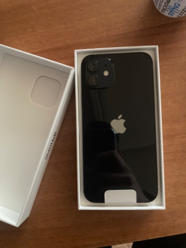 iPhone 12 64 GB