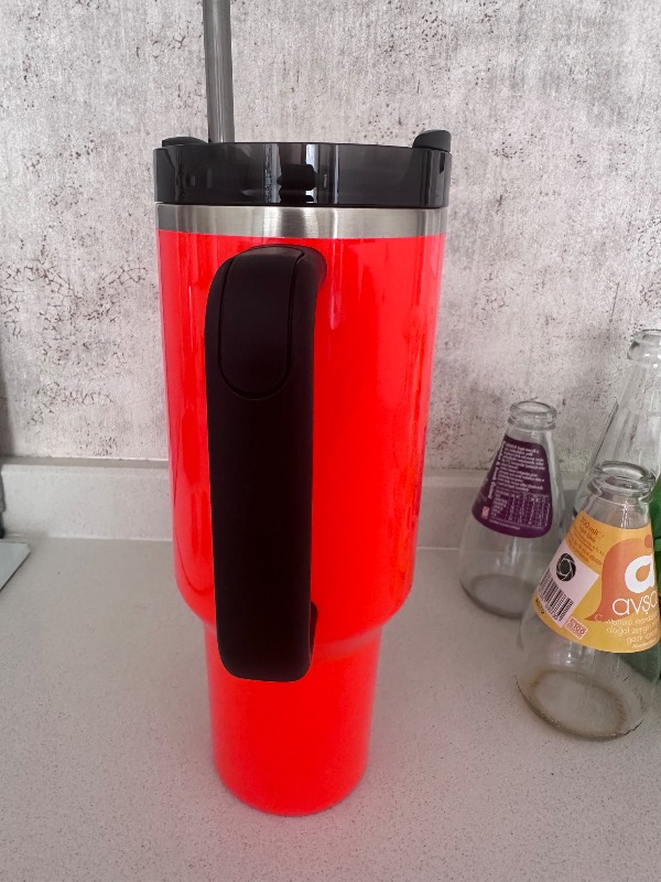 Stanley Quencher Neon Özel Seri Pipetli Termos 1,18 Lt