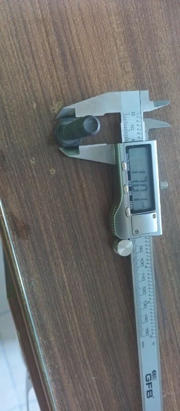 GFB Dijital Kumpas Metal Ekran 150x0.01 mm - GFB1060