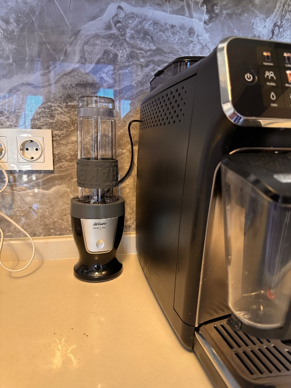 Arzum AR1032 Shake’N Take Kişisel Blender - Siyah