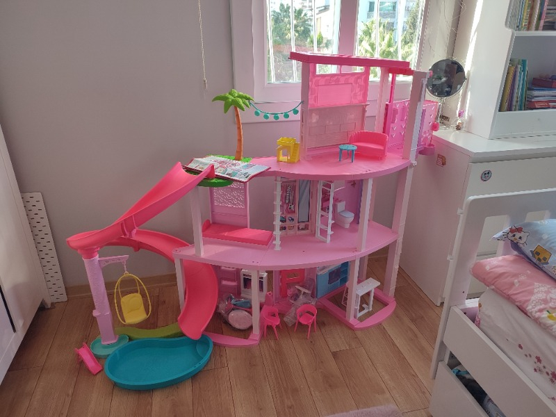 Barbie®'nin Yeni Rüya Evi™ HMX10 HMX10