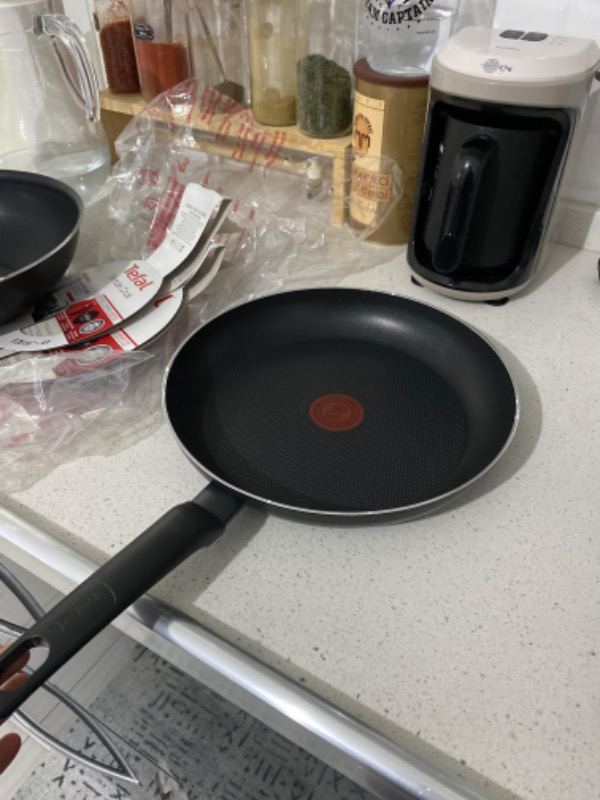 Tefal B55606 Titanyum 1X SimpleCook Tava 28 cm - 2100118537
