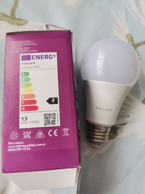 Philips Essential LED Lamba 13W - 100W E27 Duy 6500K Beyaz Işık( 6 Lı Paket)