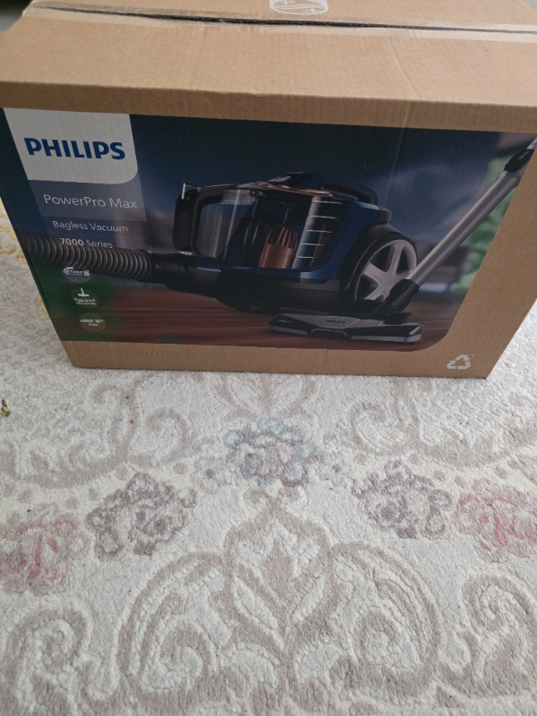 Philips 7000 Serisi PowerPro Max Torbasız Elektrikli Süpürge, 750W, PowerCyclone 8, Alerji Kilit Sistemi, TriActive+ Başlık, FC9749/07 