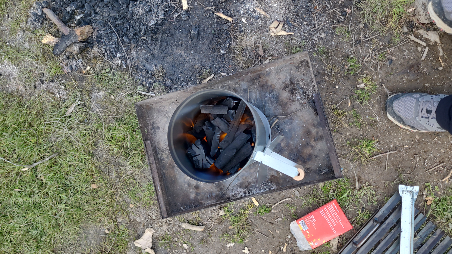 Gürkan Mangal Tutuşturma Bacası