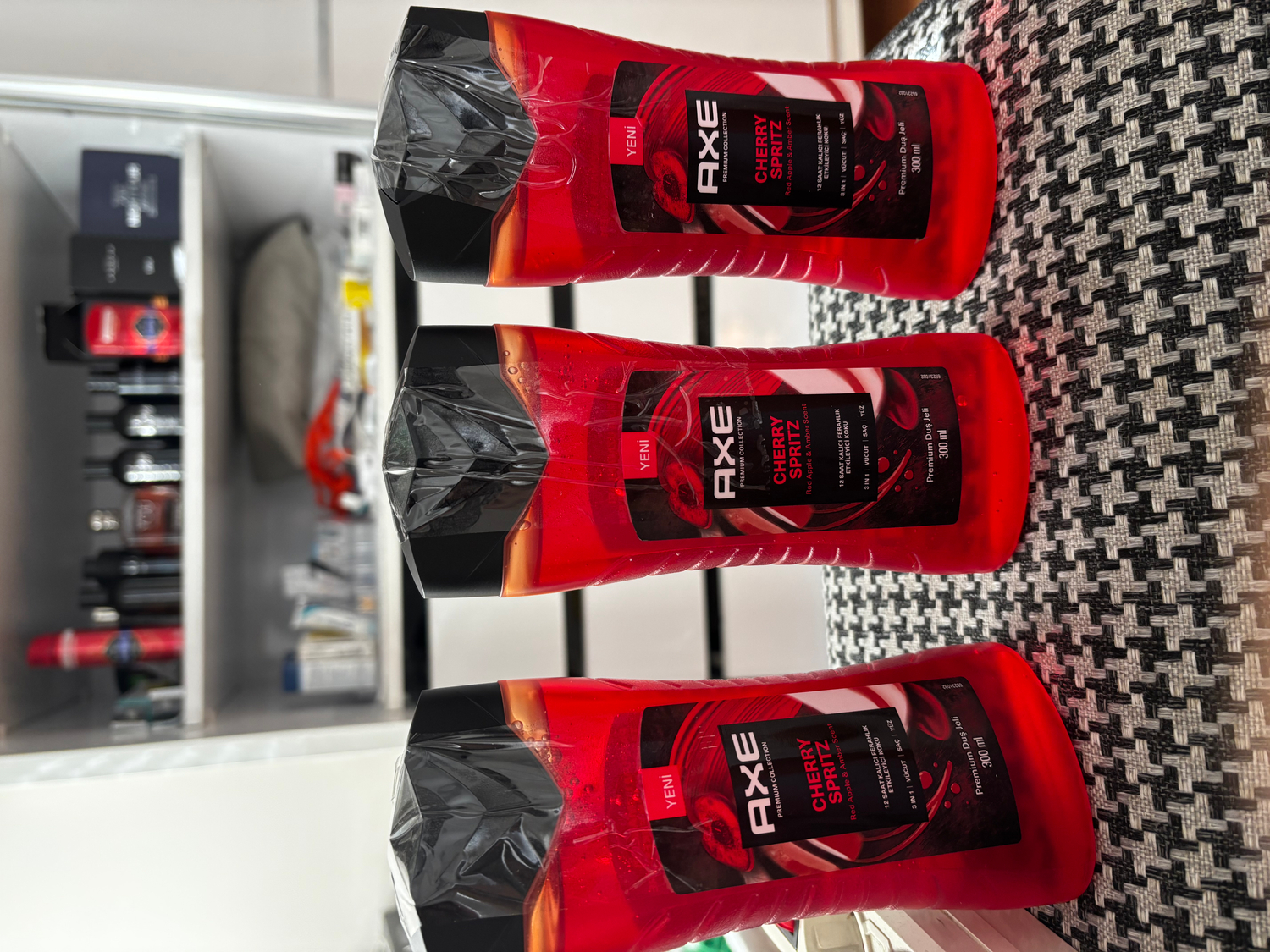 Axe Premium Collection Duş Jeli Cherry Spritz 3 In 1 Vücut Saç Yüz 300 ml X3