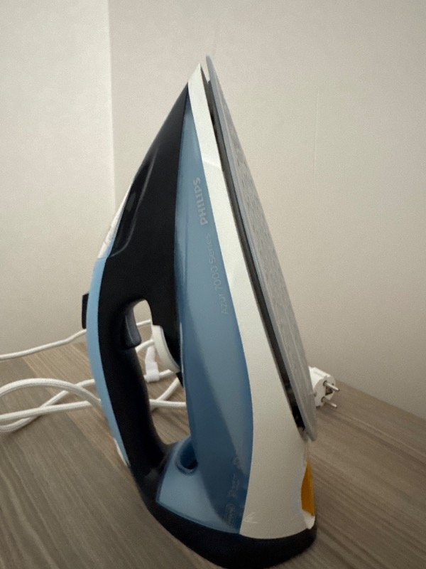 Philips DST7020/20 Buharlı Ütü