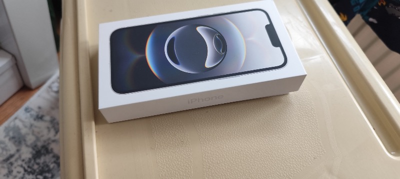 iPhone 16e 256GB Beyaz