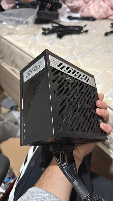 MSI PSU MPG A1000G PCIE5 1000W 80+ GOLD POWER SUPPLY
