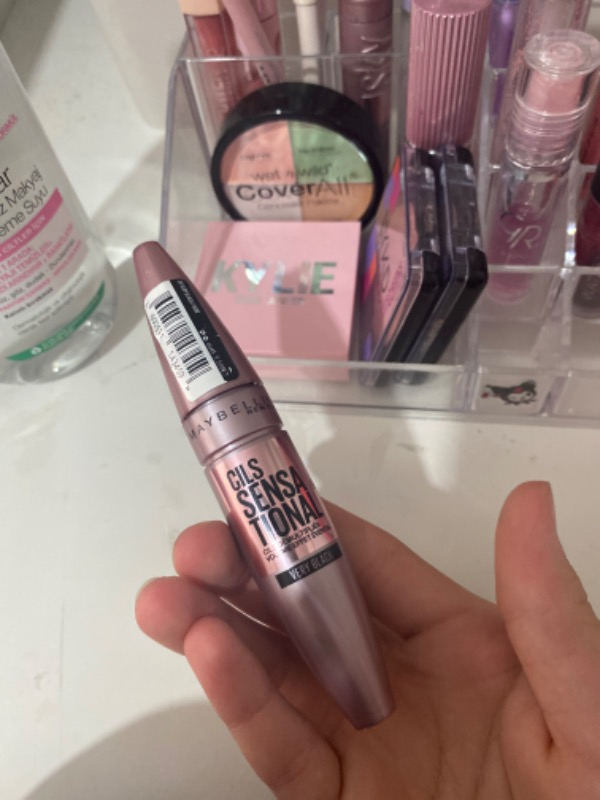 Maybelline New York Lash Sensational Yelpaze Etkili Siyah Maskara