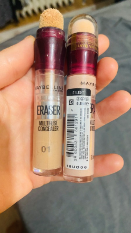 Instant Anti Age Eraser Kapatıcı - 01 Light Concealer