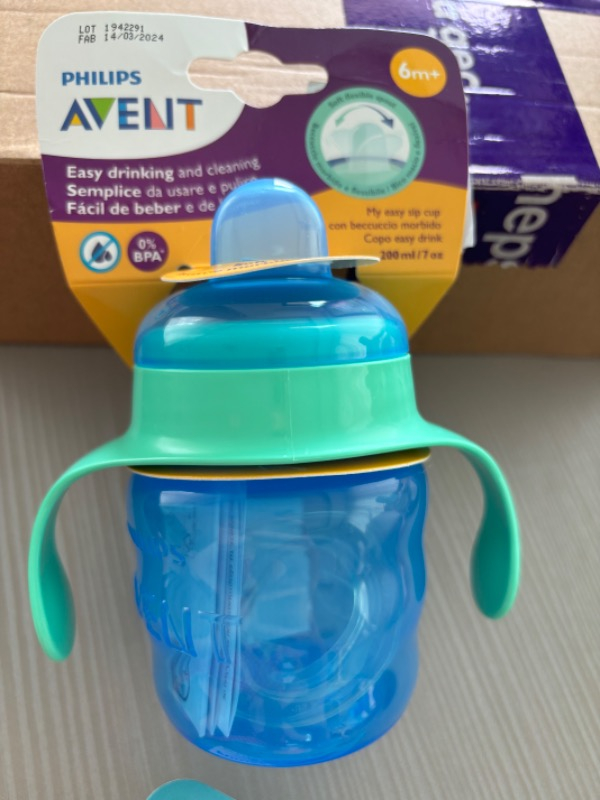 Philips Avent Eğitici Damlatmaz Bardak 6 ay+  200 ml Mavi SCF551/05