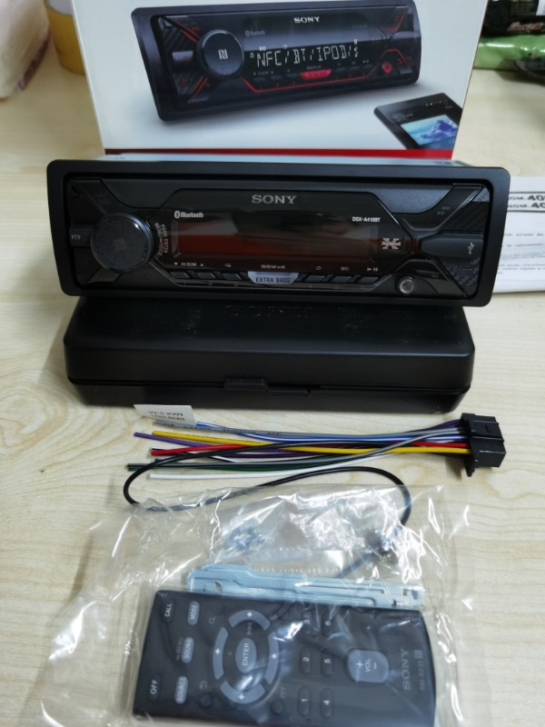 Sony DSX-A410BT Bluetooth ve Extrabass özellikli Oto Teyp