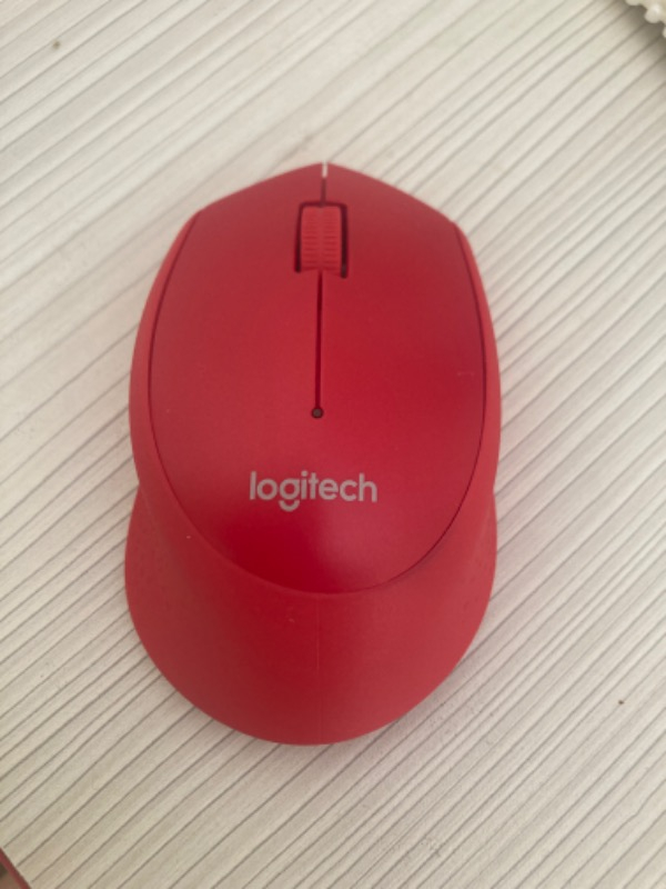 Logitech M330 Sessiz Kablosuz Optik Mouse - Kırmızı