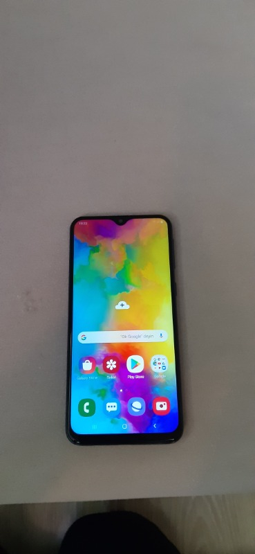 Samsung Galaxy M20 32 GB (Samsung Türkiye Garantili)
