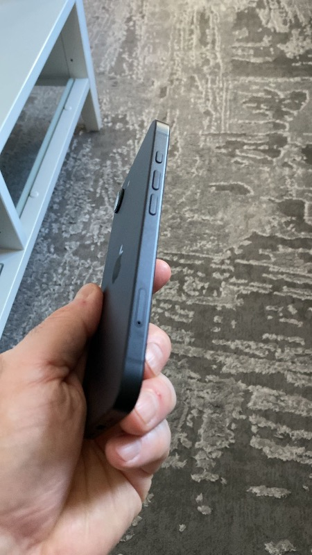 iPhone 16e 128GB Siyah