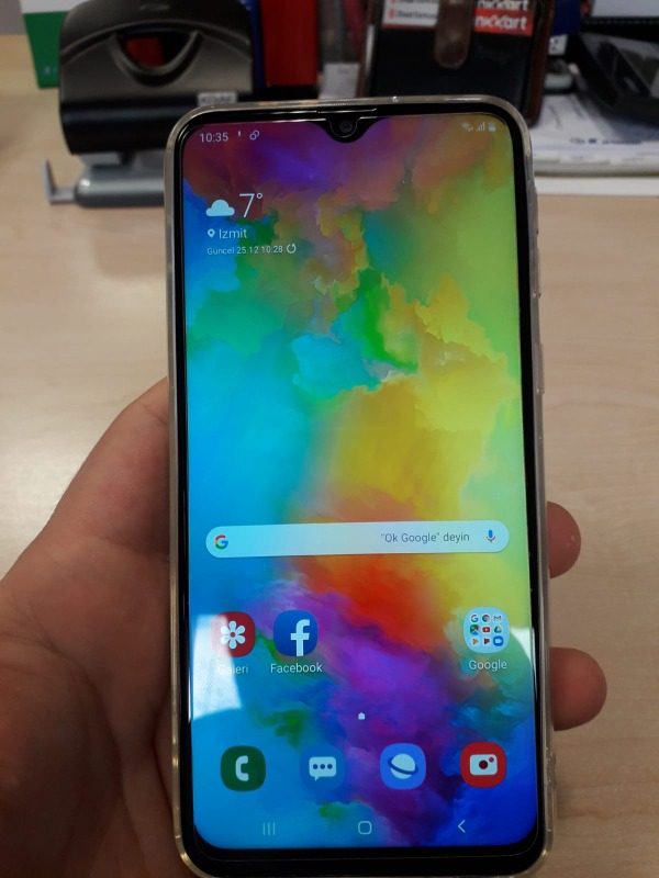 Samsung Galaxy M20 32 GB (Samsung Türkiye Garantili)