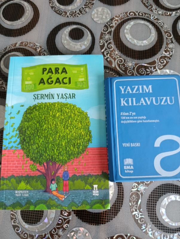 Taze Kitap Para Ağacı - Şermin Yaşar