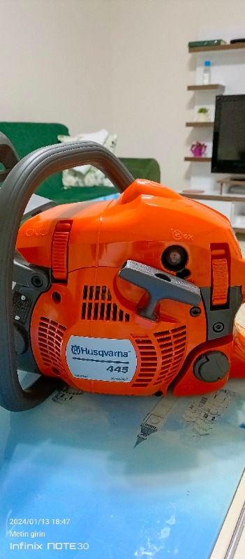 Husqvarna 445 Benzinli Ağaç Motoru 45 cm Pala