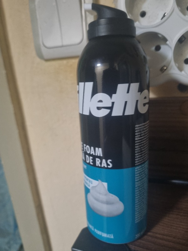 Gillette Hassas 200 ml Tıraş Köpüğü