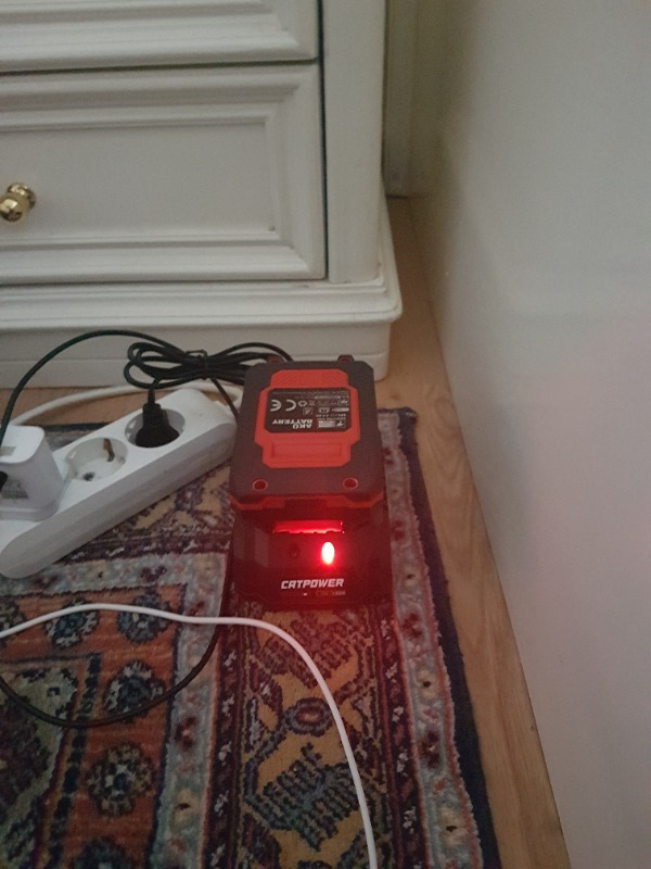 Catpower 1025 Kömürsüz Darbeli Akülü Matkap 20V 2 Ah Lion