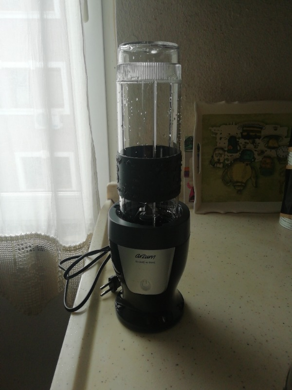 Arzum AR1032 Shake’N Take Kişisel Blender - Siyah