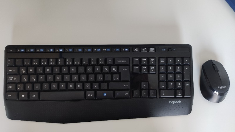 Logitech MK345 Kablosuz Türkçe Klavye Mouse Seti - Siyah