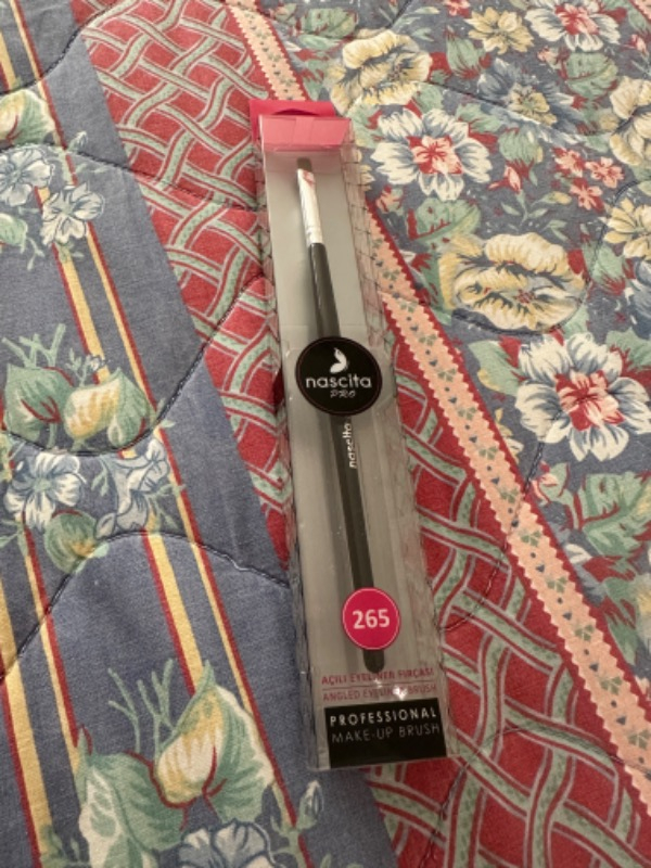 Nascita Pro Angled Eyeliner Brush - Açılı Eyeliner Fırçası