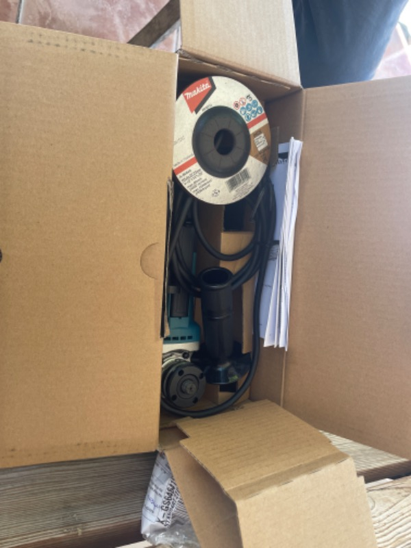 Makita Ga4534 Avuç Taşlama 115Mm