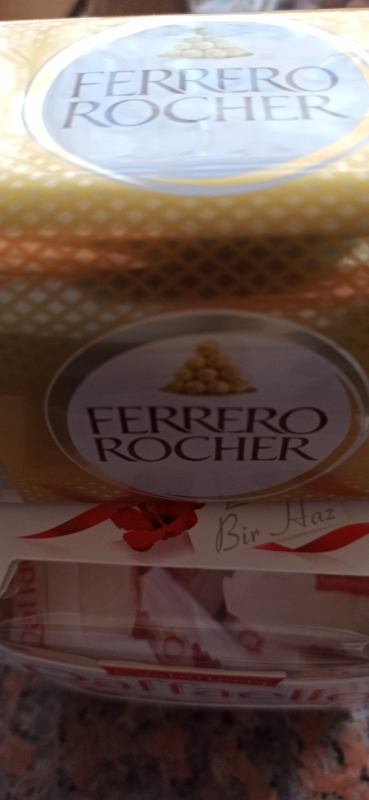 Ferrero Rocher Çikolata 16'lı; 200 gr