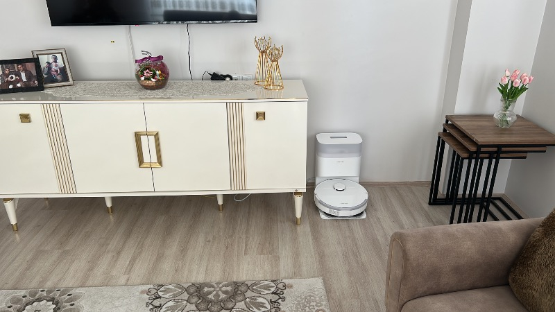 L10s Plus Robot Süpürge Beyaz