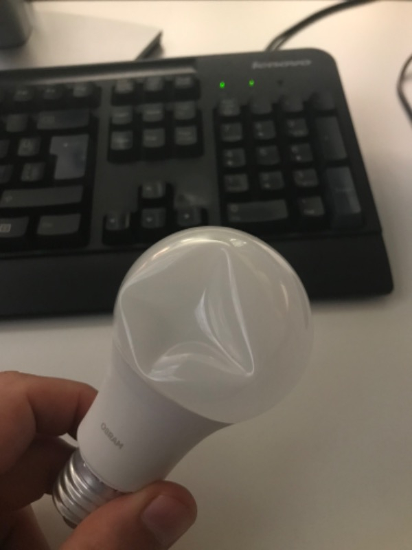 Osram Led Value 8.5W Sarı Işık E-27 Ampul 806 lm
