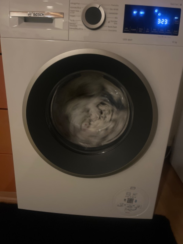 Bosch WGA25202TR 1200 Devir 10 kg Çamaşır Makinesi 
