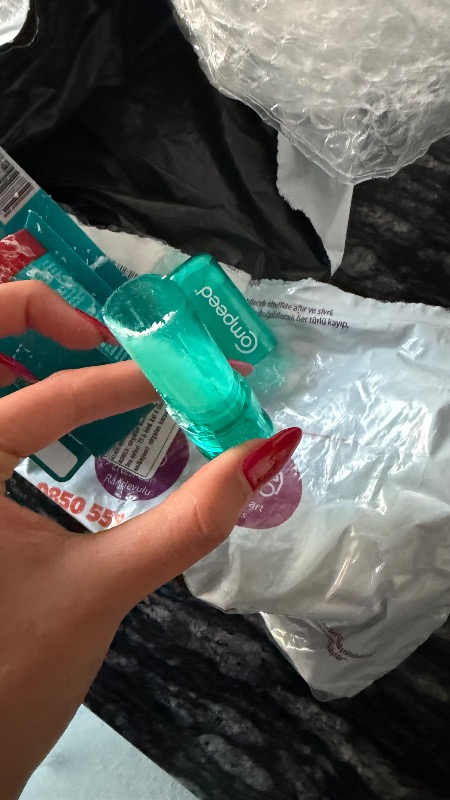 Compeed Sürtünme ve Kabarcık Oluşumuna Karşı Ayak ve Vücut İçin Sürtünme ve Kabarcık Önleyici Stick - 8 ml