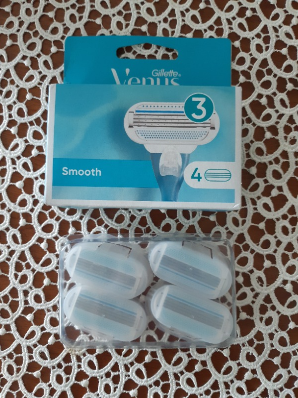 Gillette Venus Yedek Kadın Tıraş Bıçağı 4'lü