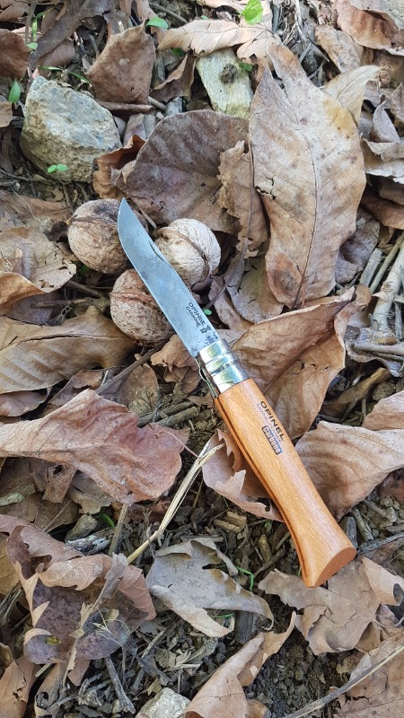 Opinel No 9  Kayın Saplı Karbon Çelik Çakı
