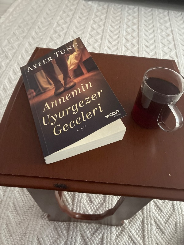 Can Yayınları Annemin Uyurgezer Geceleri - Ayfer Tunç