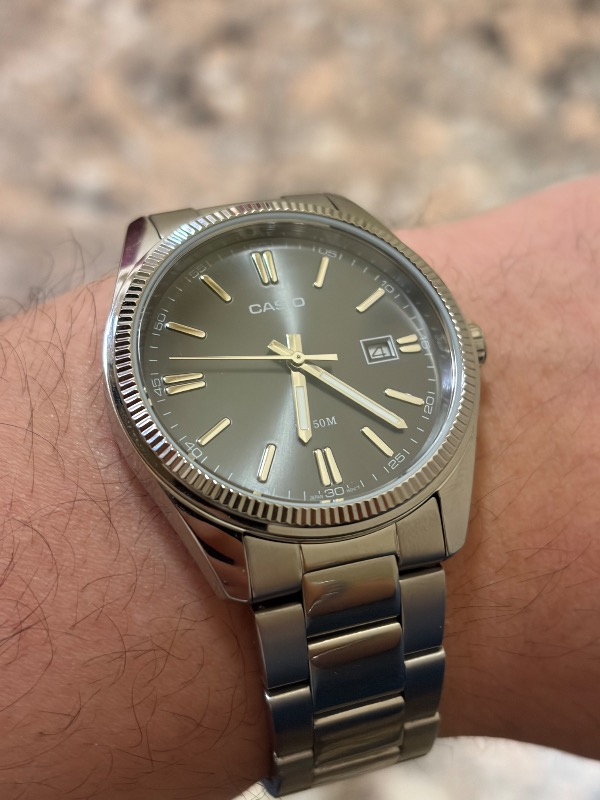 Casio MTP-1302D-1A1VDF Erkek Kol Saati Çelik Malzeme Suya Dayanıklı 50 m Siyah Kadran