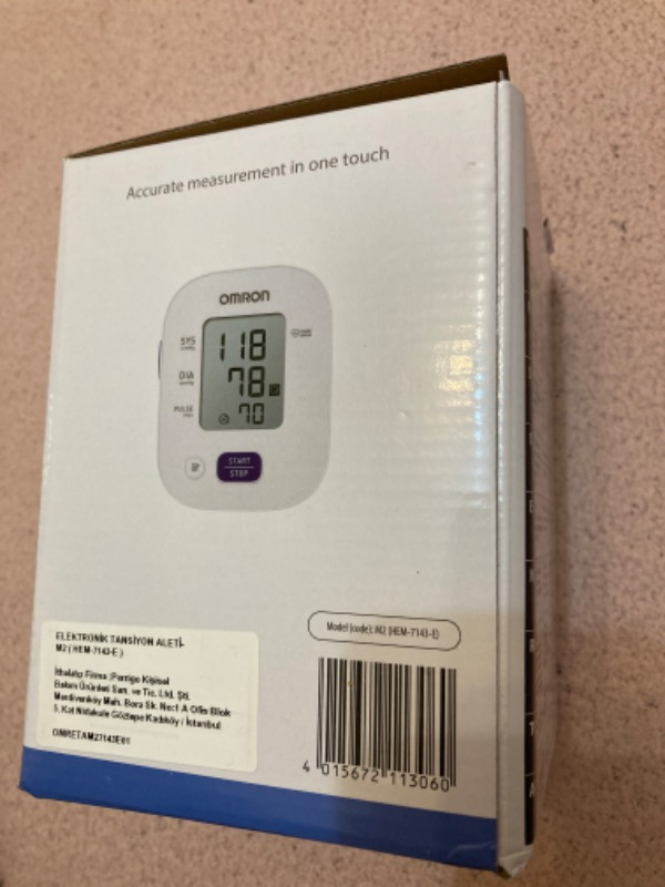 Omron M2 Hem-7121-E (7143-E) Hafızalı Üst Koldan Ölçer Dijital Tansiyon Aleti