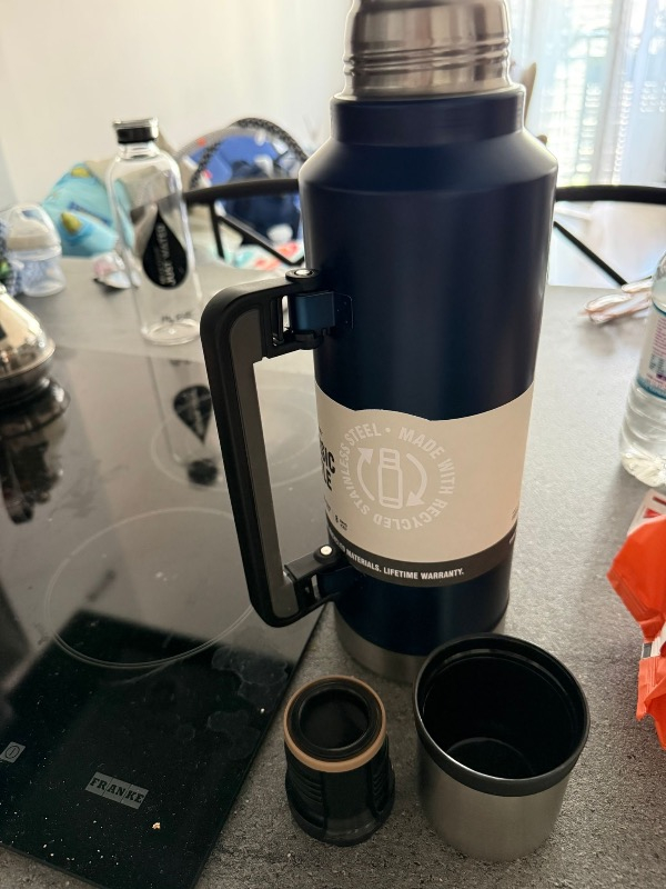 Stanley Klasik Termos 1,9 Litre Lacivert