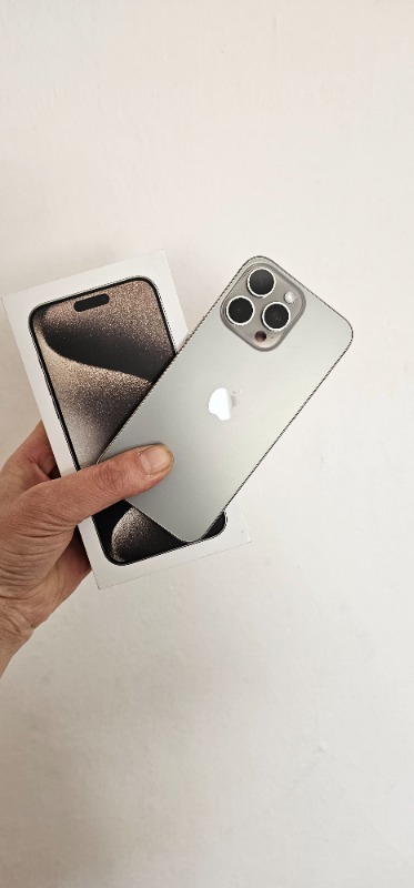 iPhone 15 Pro Max 256 GB