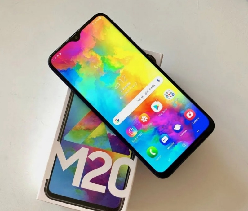 Samsung Galaxy M20 32 GB (Samsung Türkiye Garantili)