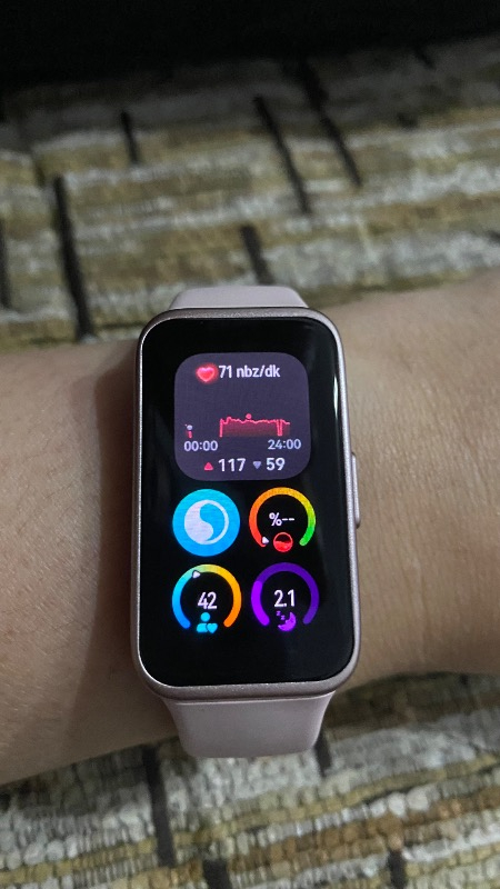 Huawei Band 10 Pembe
