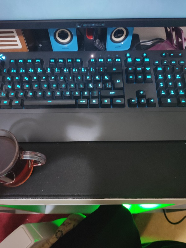 Logitech 920-008094 G213 Prodigy RGB Oyuncu Klavyesi