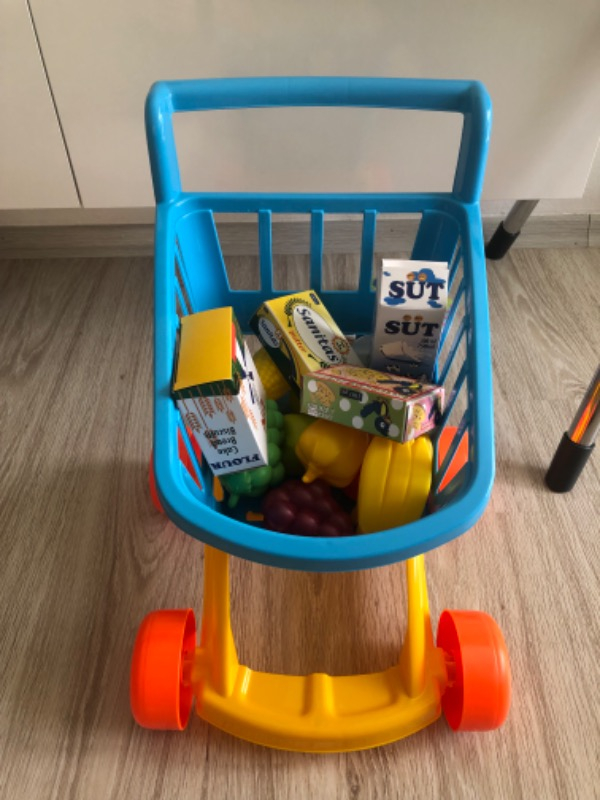 Dede Candy&Ken Market Arabası Dolu