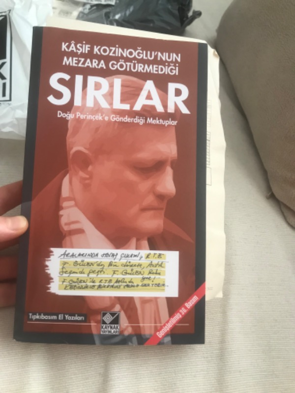 Kaşif Kozinoğlu’nun Mezara Götürmediği Sırlar-Kolektif